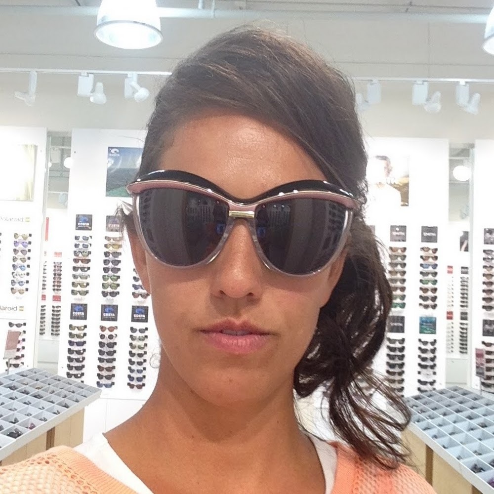 Meet your Posher, Andrea